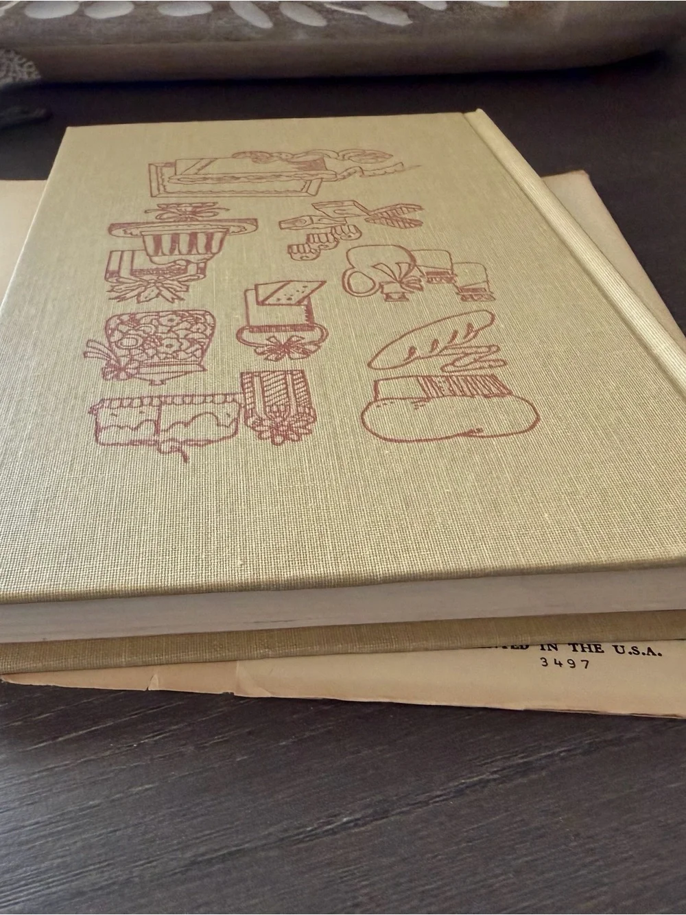 Vintage 1971 The Gift-Giver’s Cookbook Hardcover Jane Green Choate